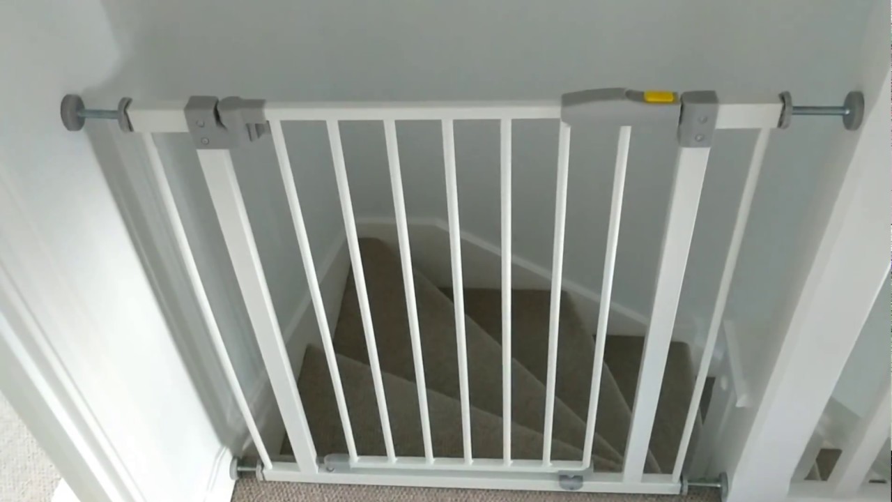 narrow baby gate 60cm