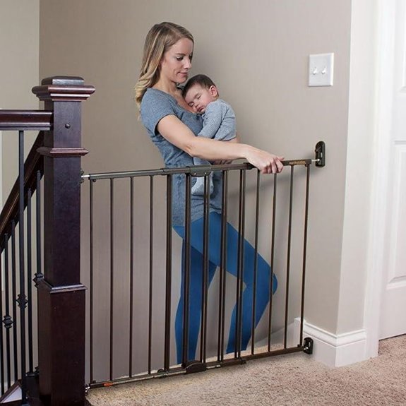 Toddleroo Easy Swing & Lock Baby Gate