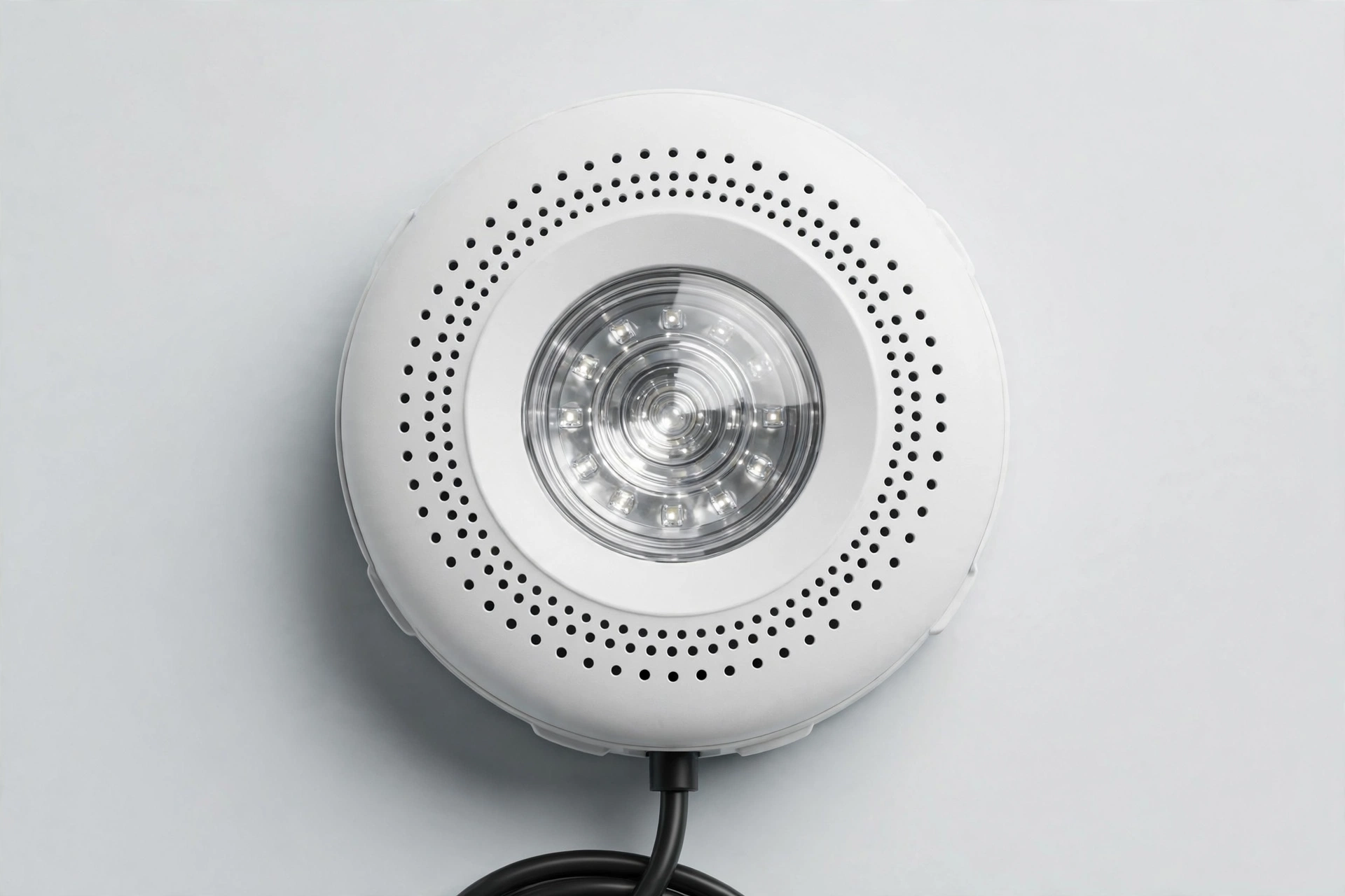 First Alert BRK 7030BSL hardwired smoke and CO alarm with LED strobe